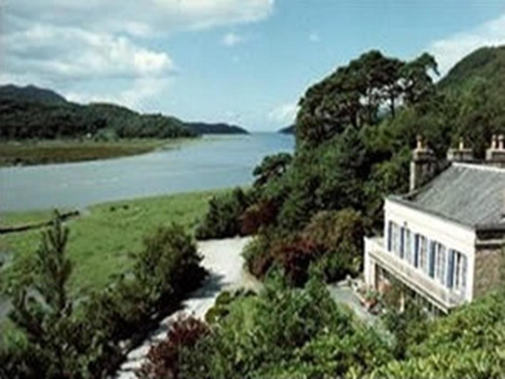 Borthwnog Hall Dolgellau Exterior photo
